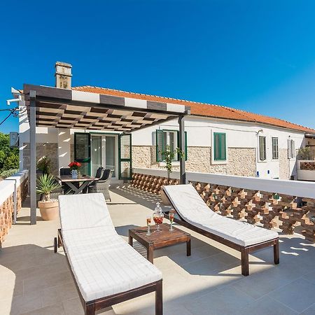 Apartments Fontana Zadar Luaran gambar